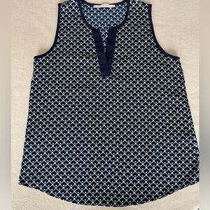 41 Hawthorn Women’s Sleeveless Blouse Blue and White Size Medium